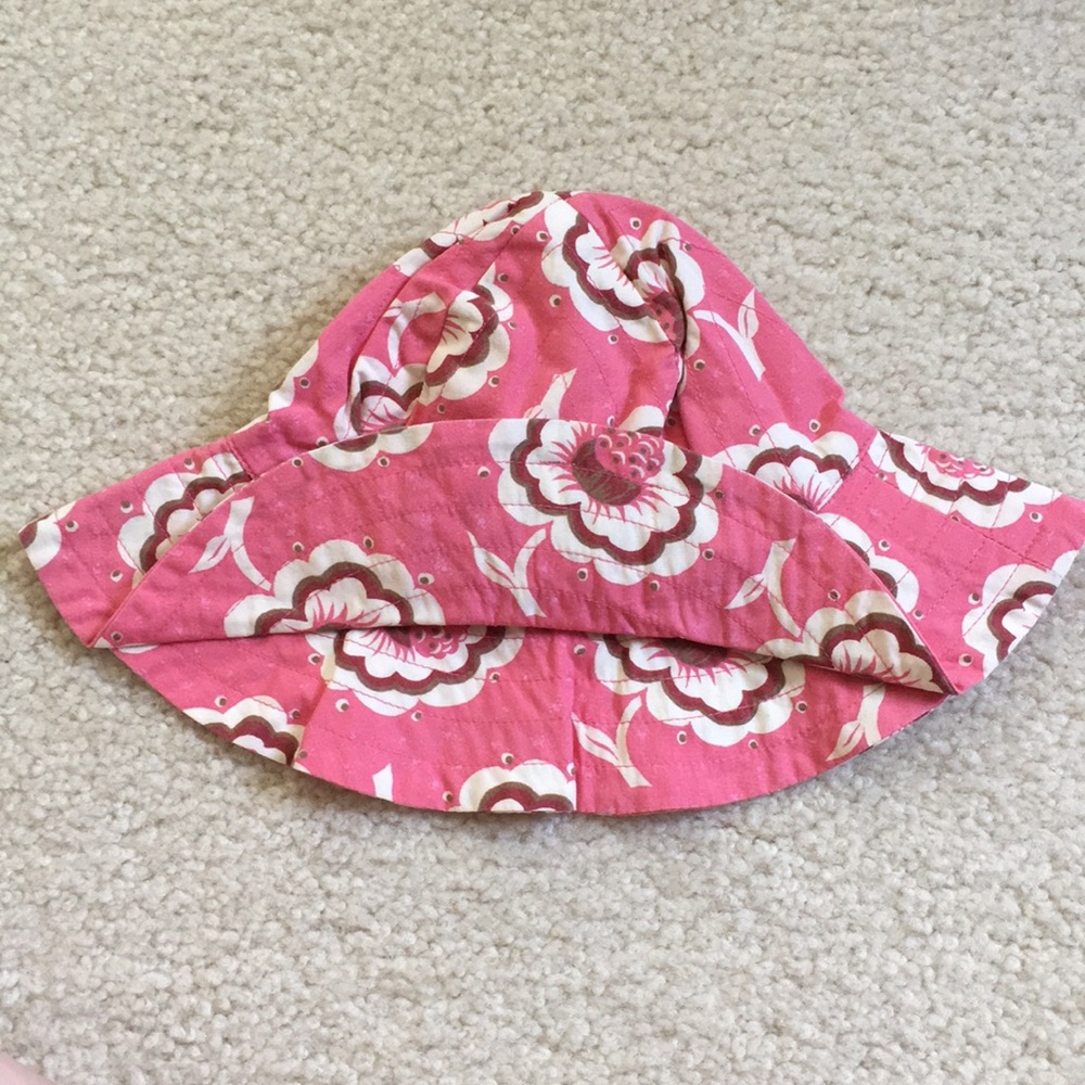NWT baby Gap brimmed hat size 6-12 months